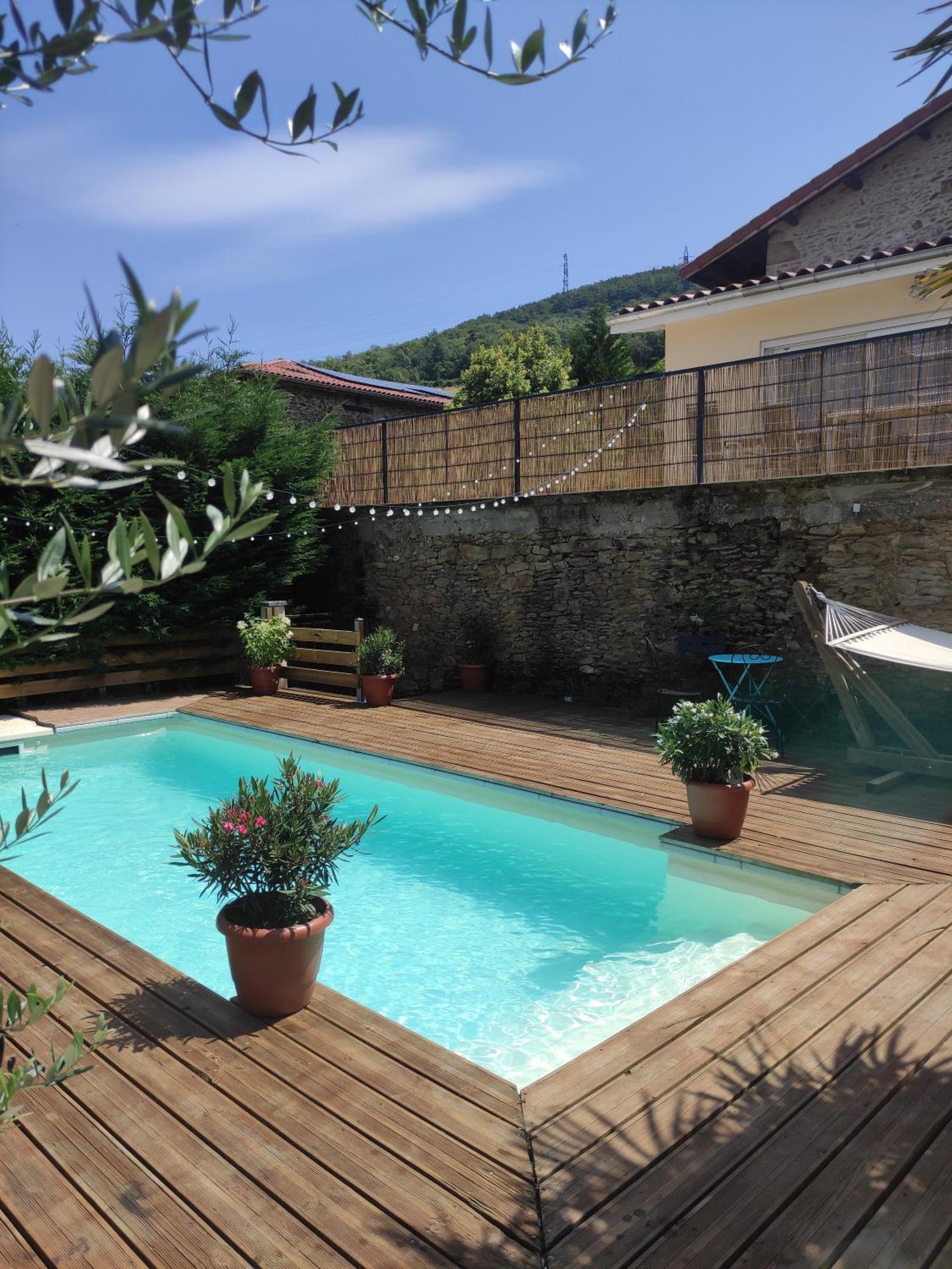 La Voute Du Pilat & Options Spa, Massage サン・シャモン エクステリア 写真